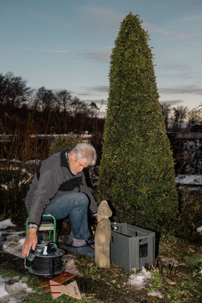Schmiede, Gartenbeleuchtung, Schneeballschlacht